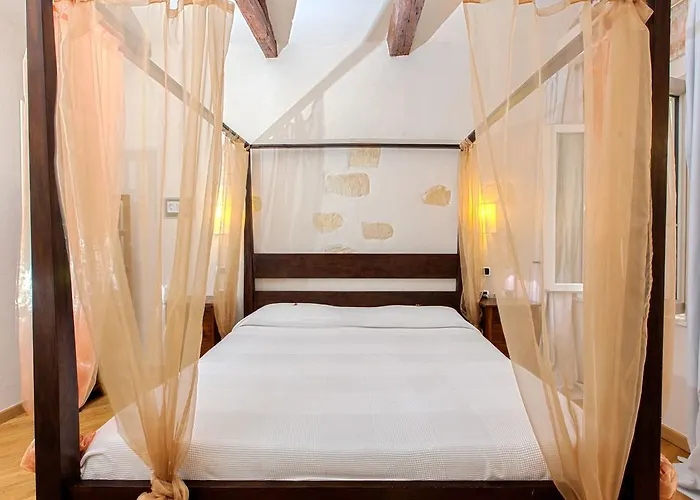 Maison Savoia B&B Apartment
